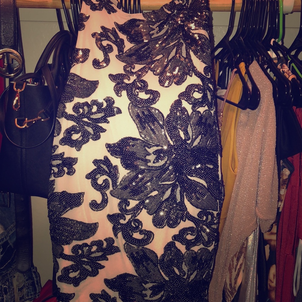 Black sequin Fitted Dress